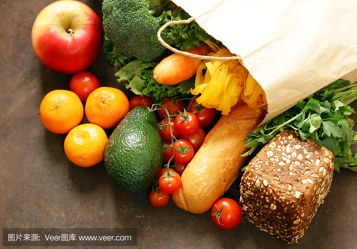 食品购物袋-蔬菜,水果,面包和意大利面